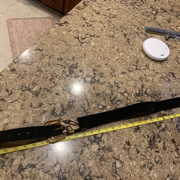 Below the Belt Leopard Print Double Buckle. 36’unbuckled, 33’ long buckled new. - Picture 5 of 6